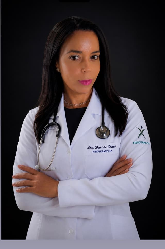 Dra. Daniele Soares Correia Nascimento